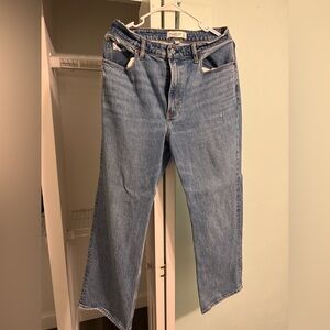 Abercrombie & Fitch 90’s relaxed Jean high rise